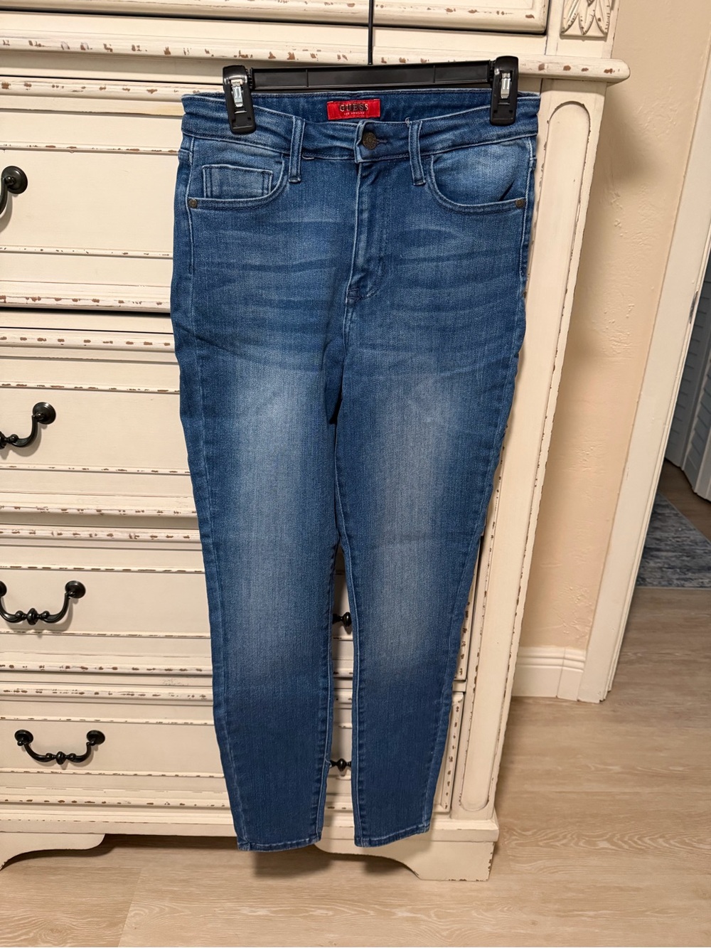 Guess Women's Mid-Rise Skinny Jeans in Medium Blue Wash